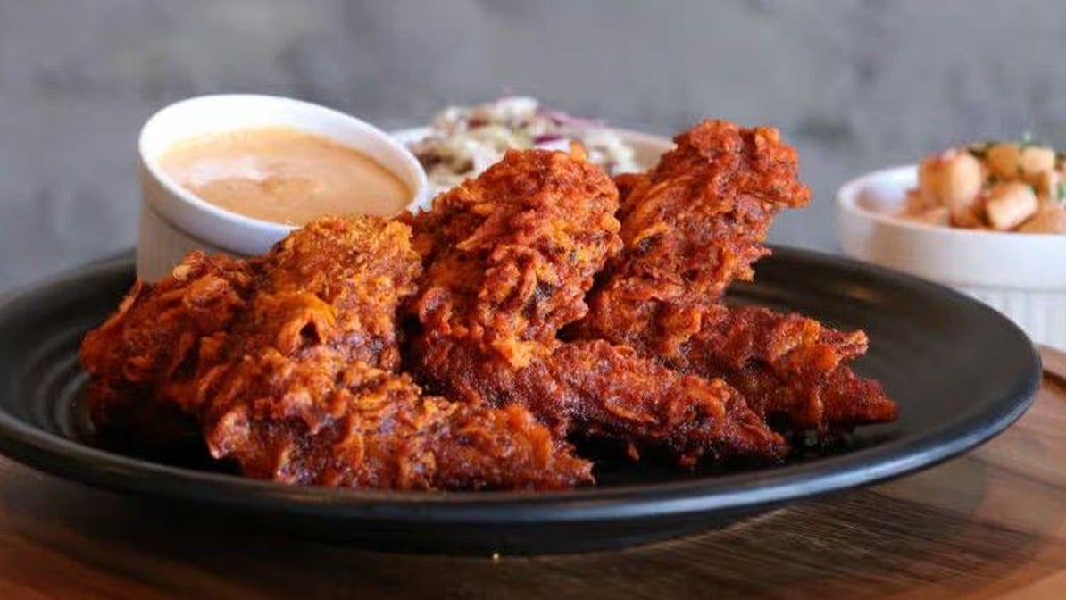 Chicken wings with selectable heat levels